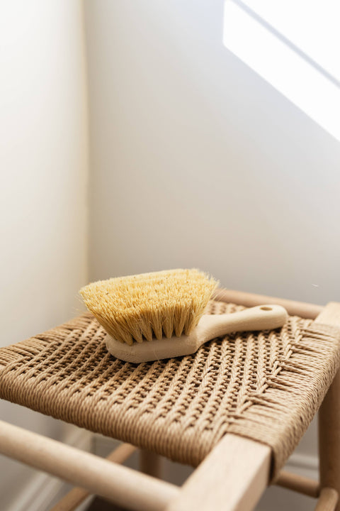 Dry Brush Composite Handle