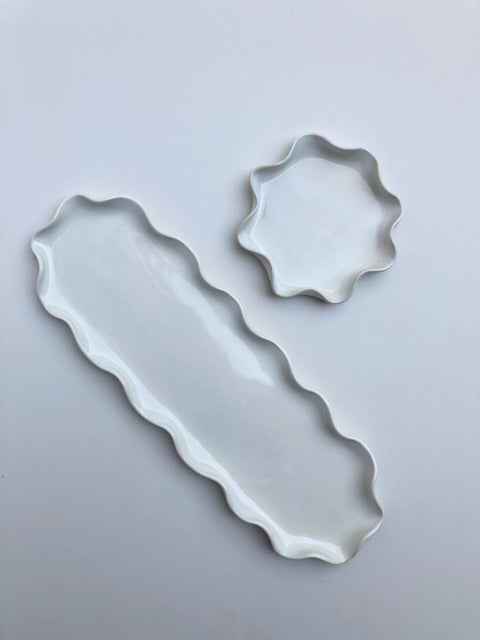 White Wavy Tray